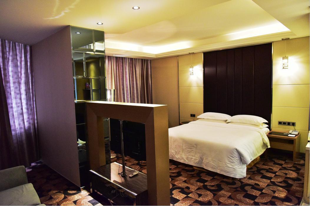 Fuke Jirui Hotel Ουρούμτσι Εξωτερικό φωτογραφία