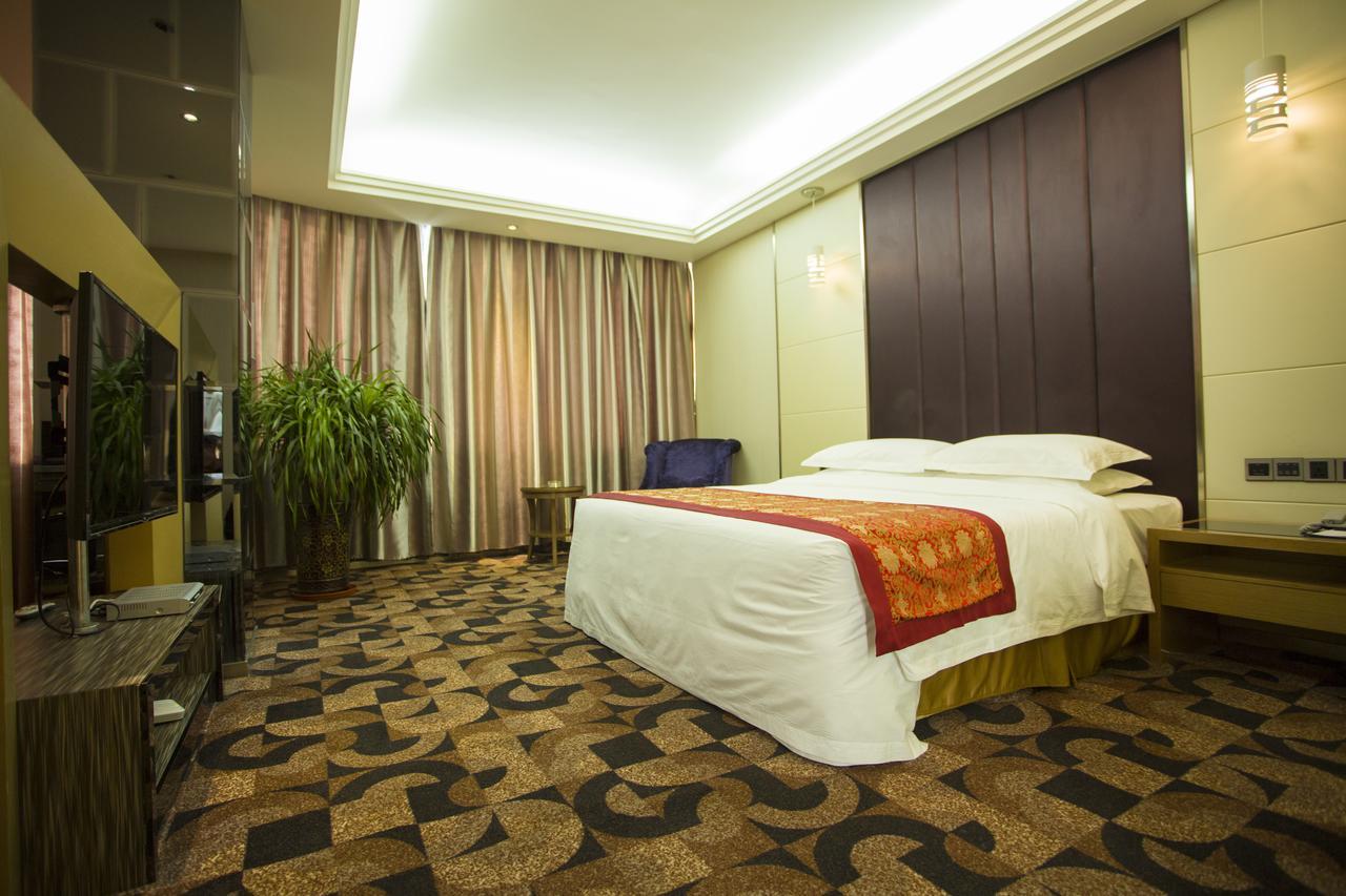 Fuke Jirui Hotel Ουρούμτσι Εξωτερικό φωτογραφία