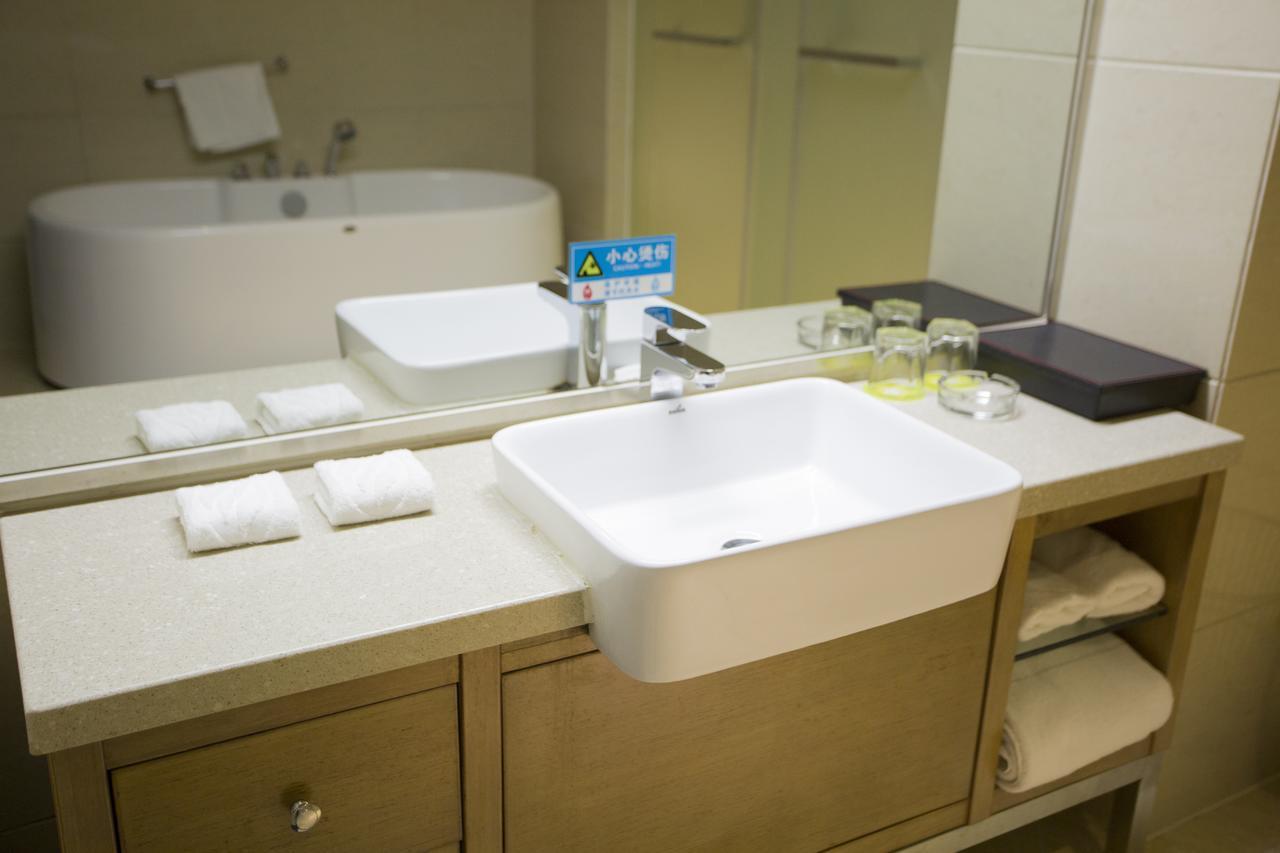 Fuke Jirui Hotel Ουρούμτσι Εξωτερικό φωτογραφία